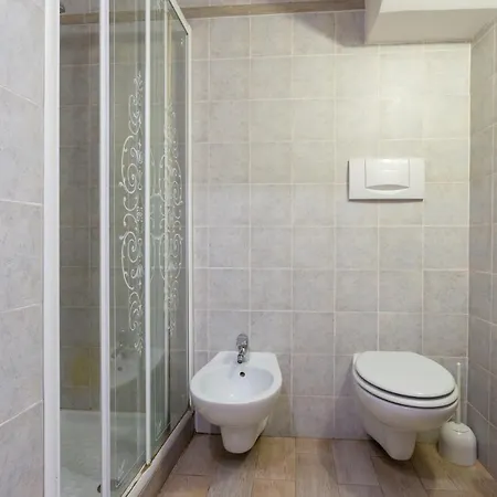 艾尔伯格伊尔卡夏托雷酒店 3* 斯佩洛